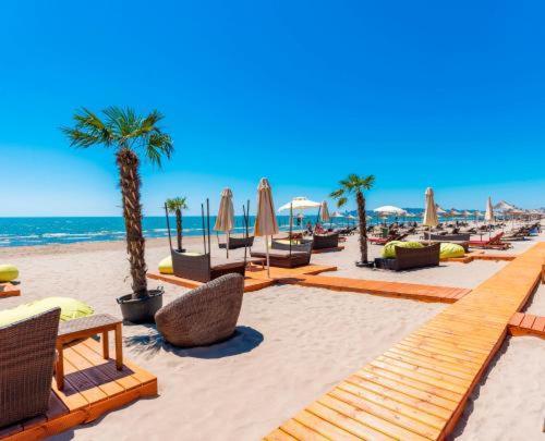 Gold Key Apartments, Durres Beach Eksteriør bilde